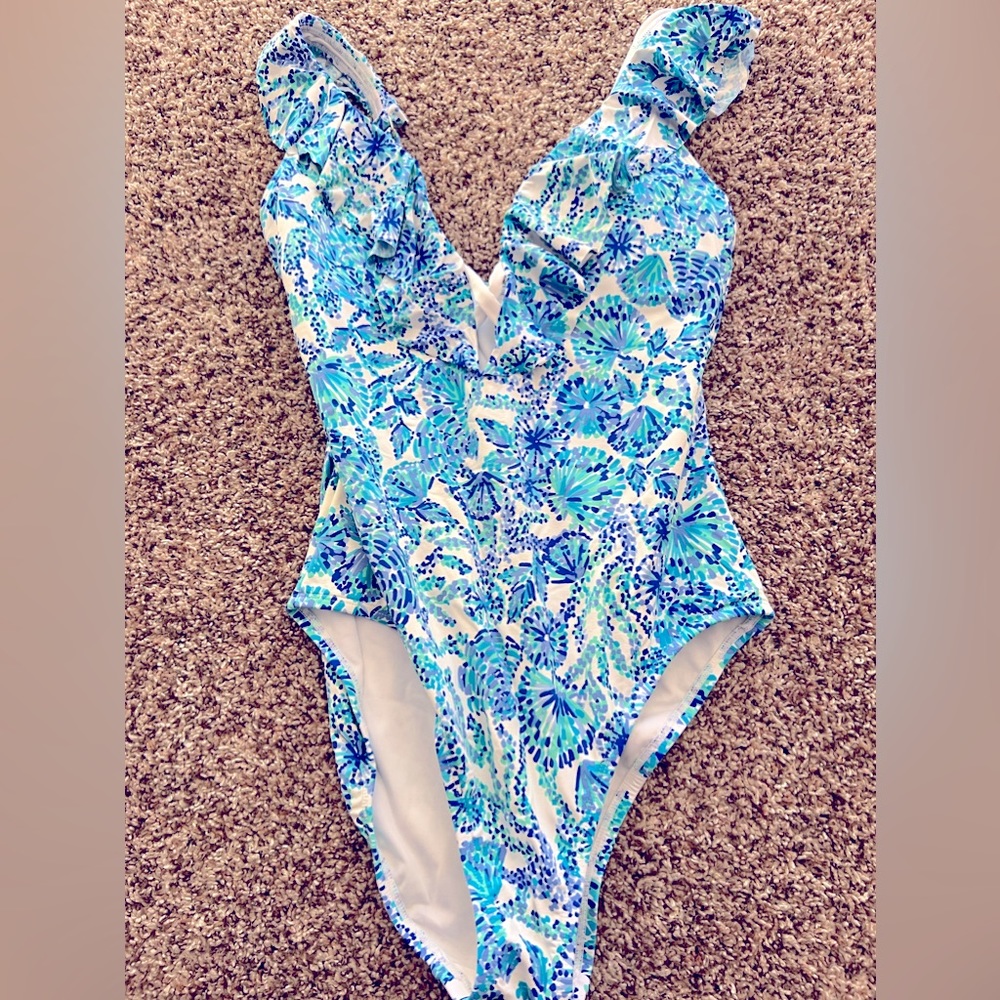 Lily Pulitzer women’s bathing suit